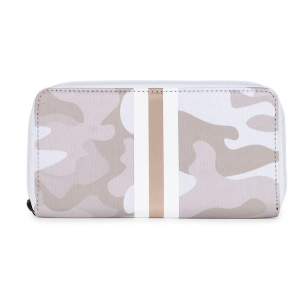 Cash Sahara Wallet Beige Camo with Rose Gold and White Stripes - Picture 1 of 3
